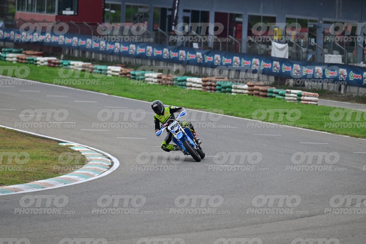 SUPERMOTO 88 · DSH_2274