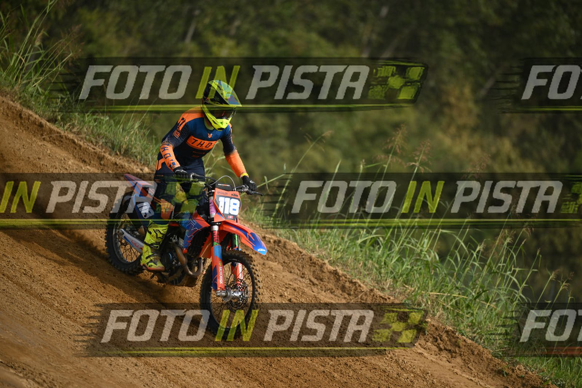 118 · DSH_2303