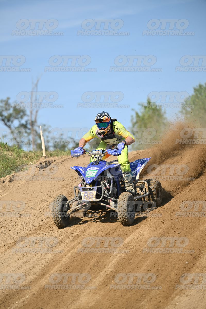 QUAD BLU 88 · DSH_2322
