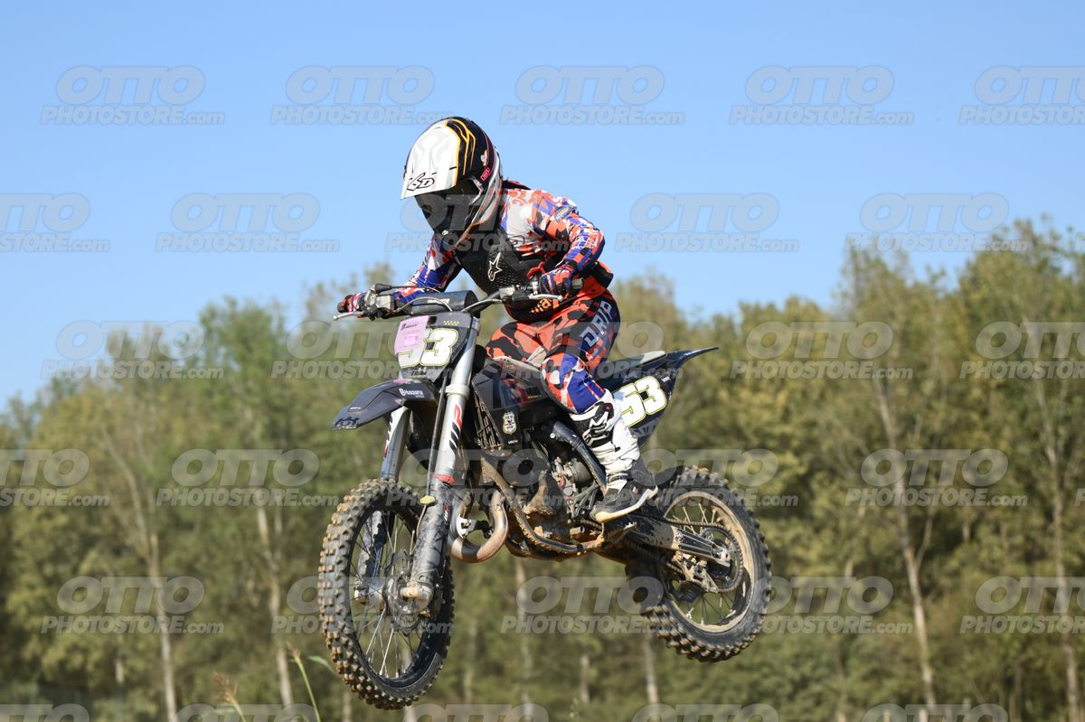 53 · DSH_2341