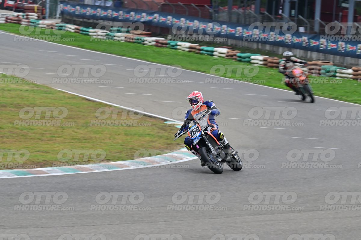 SUPERMOTO 268 · DSH_2346