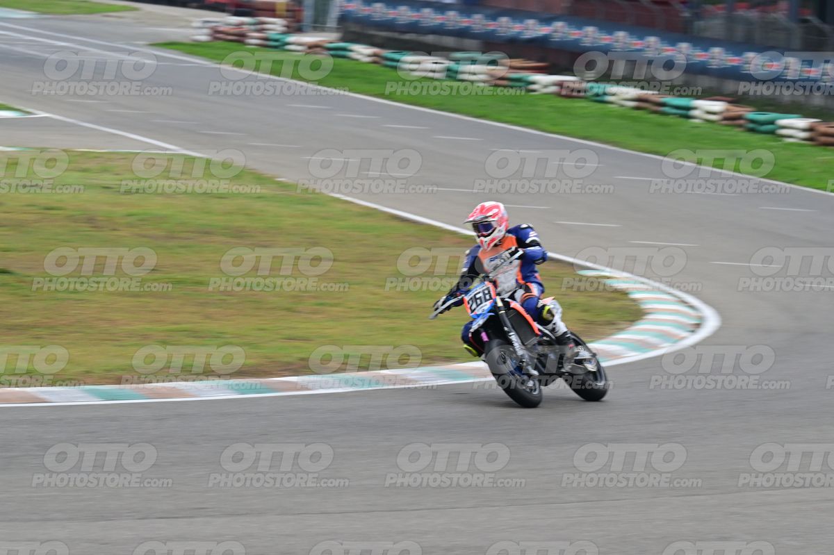 SUPERMOTO 268 · DSH_2347