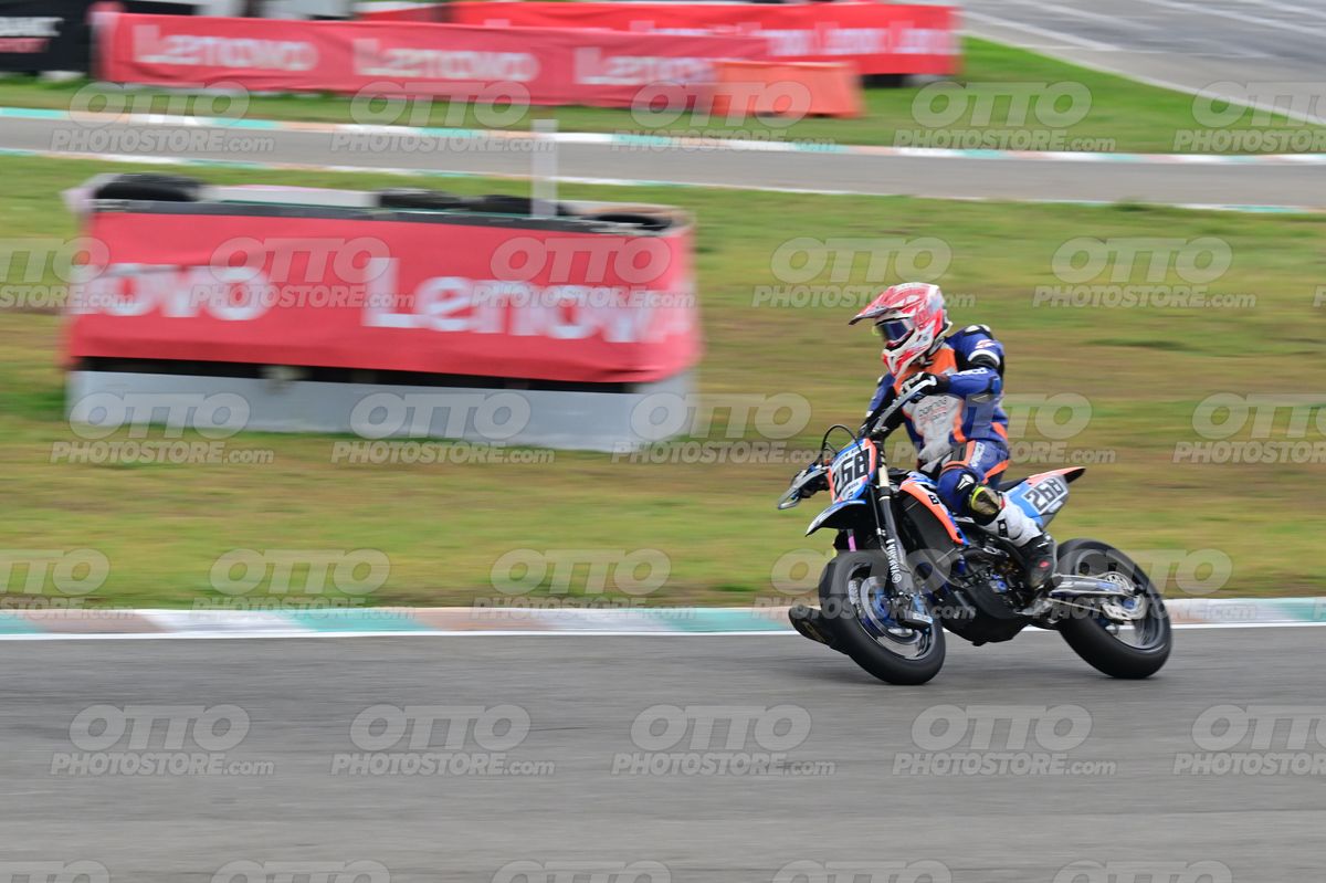 SUPERMOTO 268 · DSH_2350