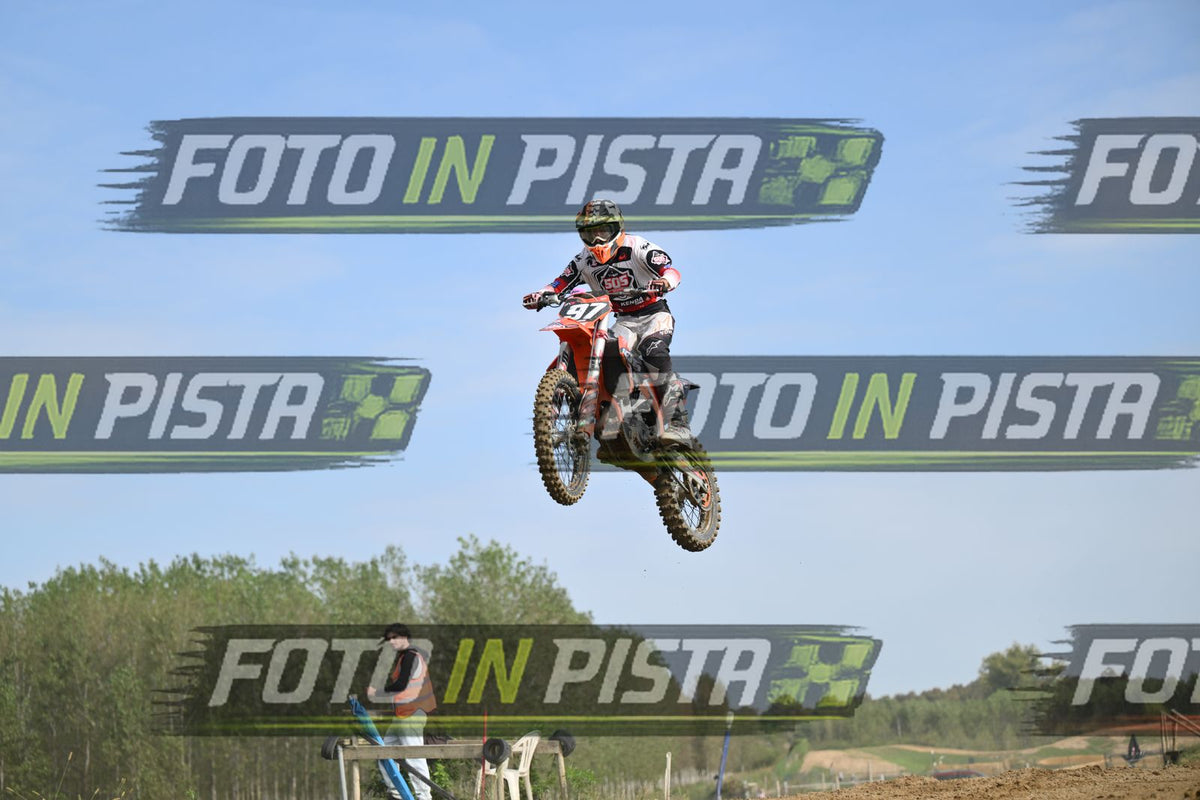 97 · DSH_2407