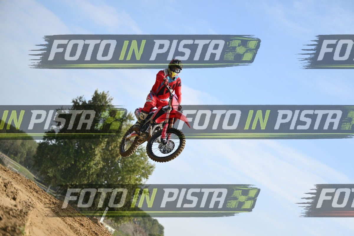 CRF ALL RED - YELLOW ORANGE BLACK HELMET · DSH_2468