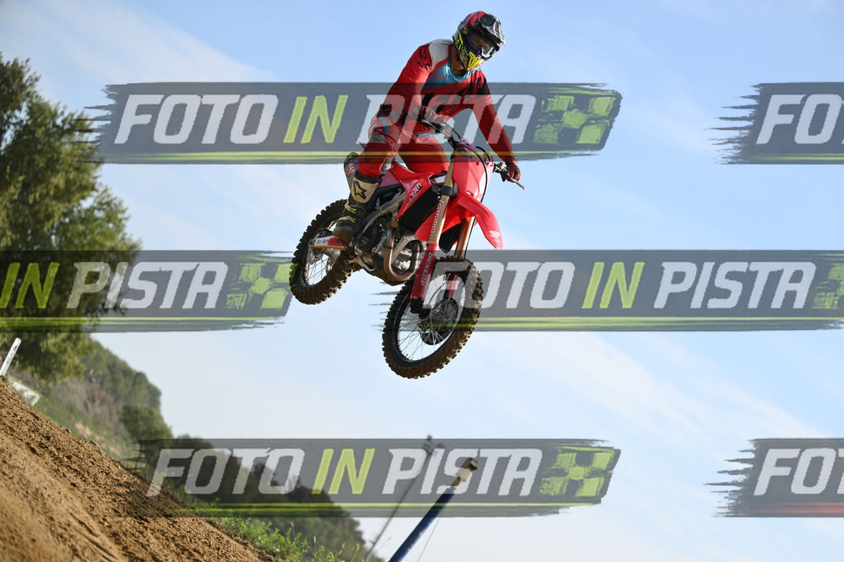 CRF ALL RED - YELLOW ORANGE BLACK HELMET · DSH_2471