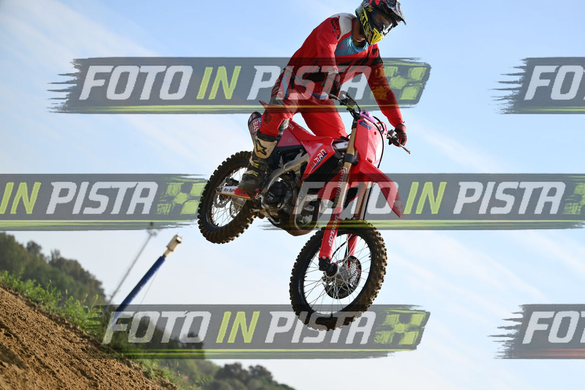 CRF ALL RED - YELLOW ORANGE BLACK HELMET · DSH_2473