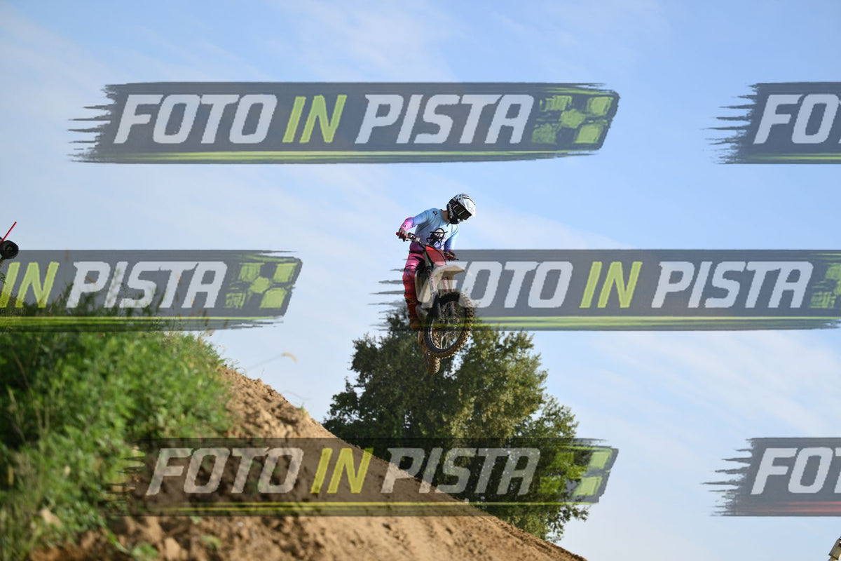 PINK BLUE SUITE - RED WHITE MOTO · DSH_2517