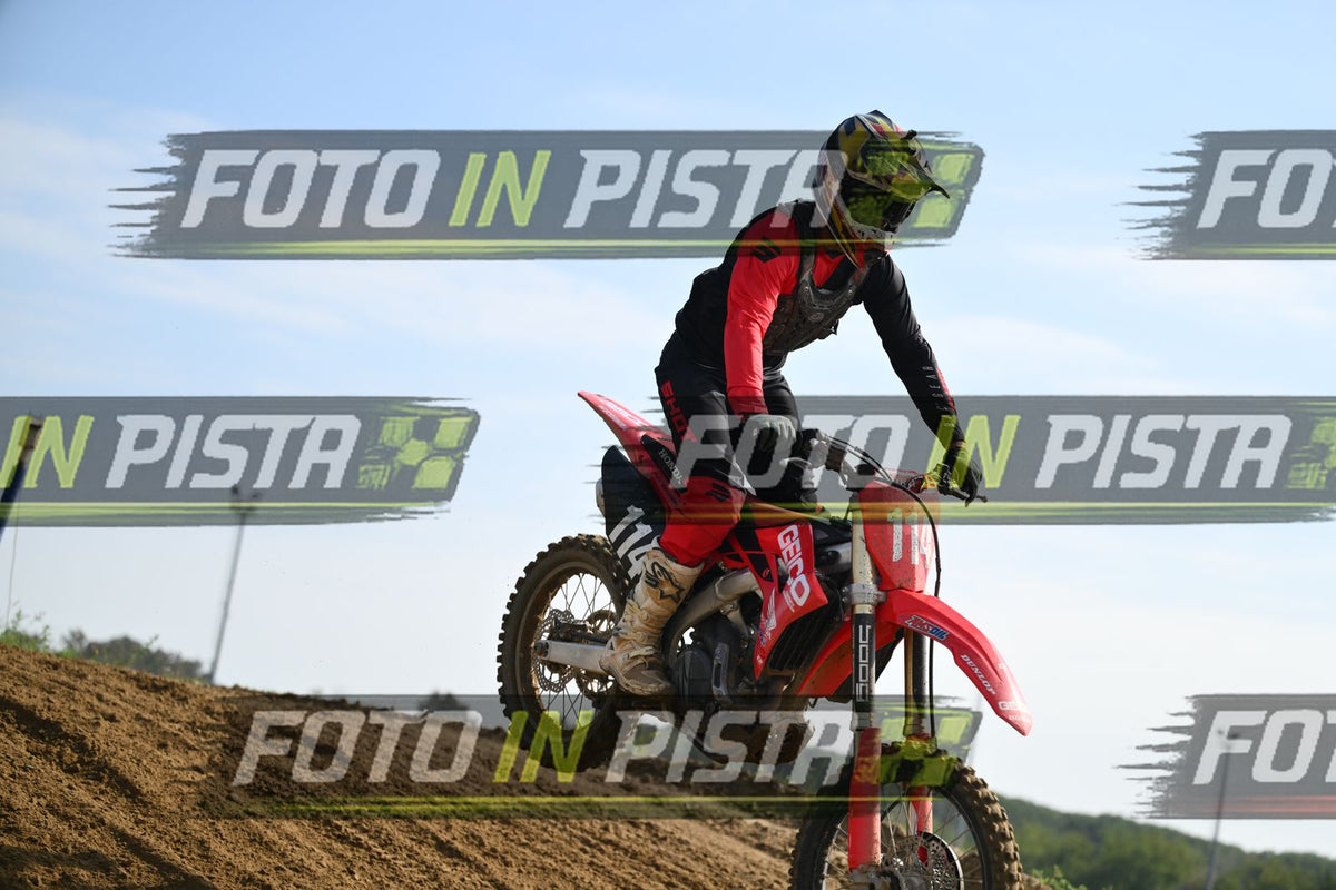 114 · DSH_2605