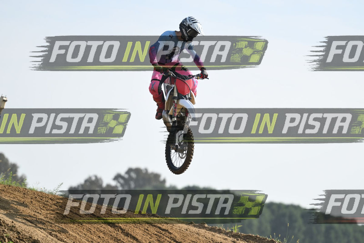 PINK BLUE SUITE - RED WHITE MOTO · DSH_2635