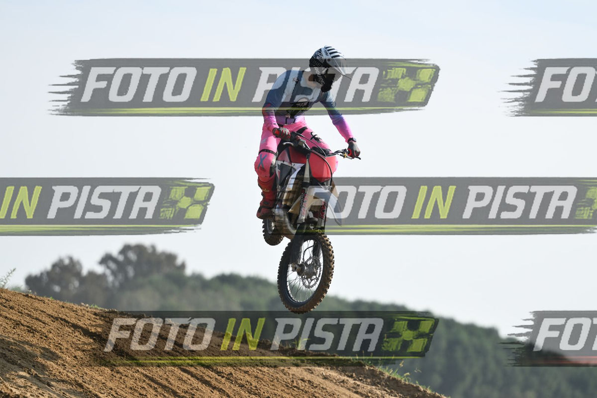 PINK BLUE SUITE - RED WHITE MOTO · DSH_2636
