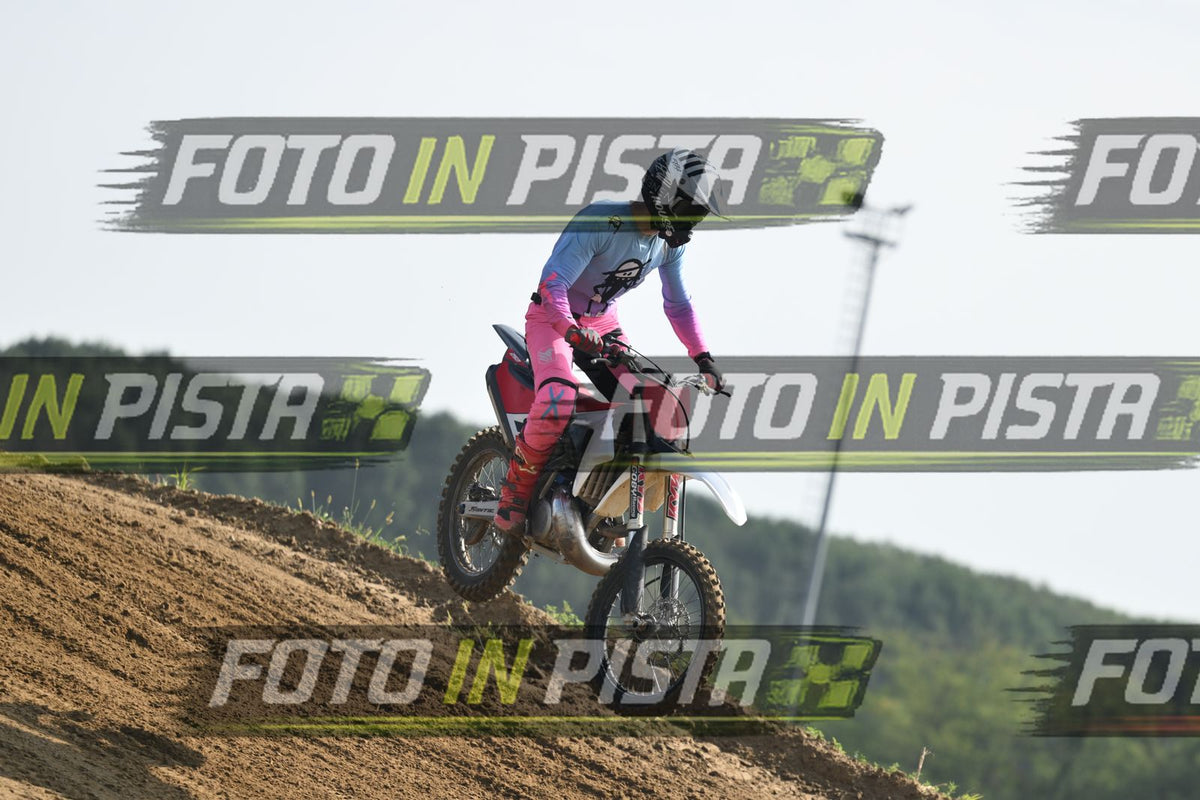 PINK BLUE SUITE - RED WHITE MOTO · DSH_2638