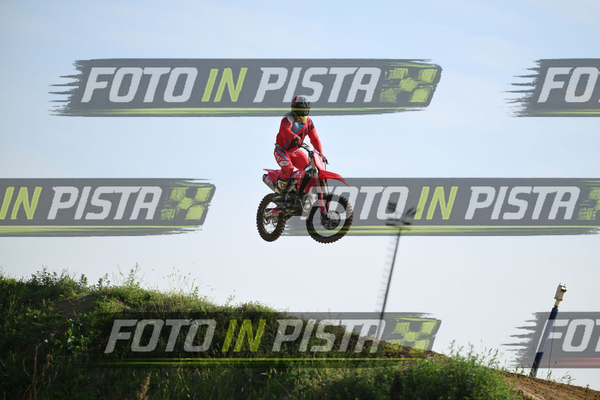 CRF ALL RED - YELLOW ORANGE BLACK HELMET · DSH_2709