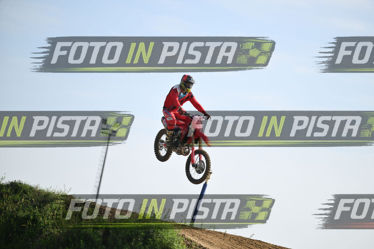 CRF ALL RED - YELLOW ORANGE BLACK HELMET · DSH_2713