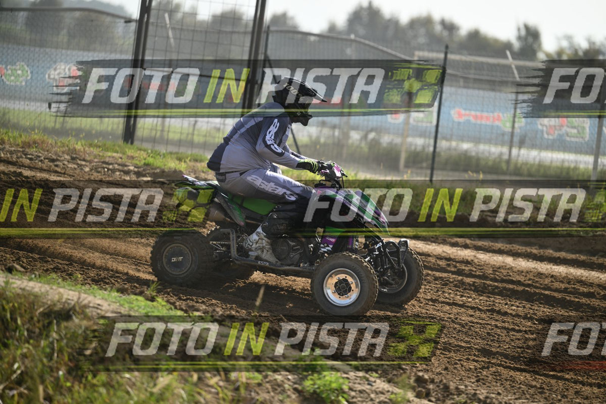 QUAD 37 · DSH_2727