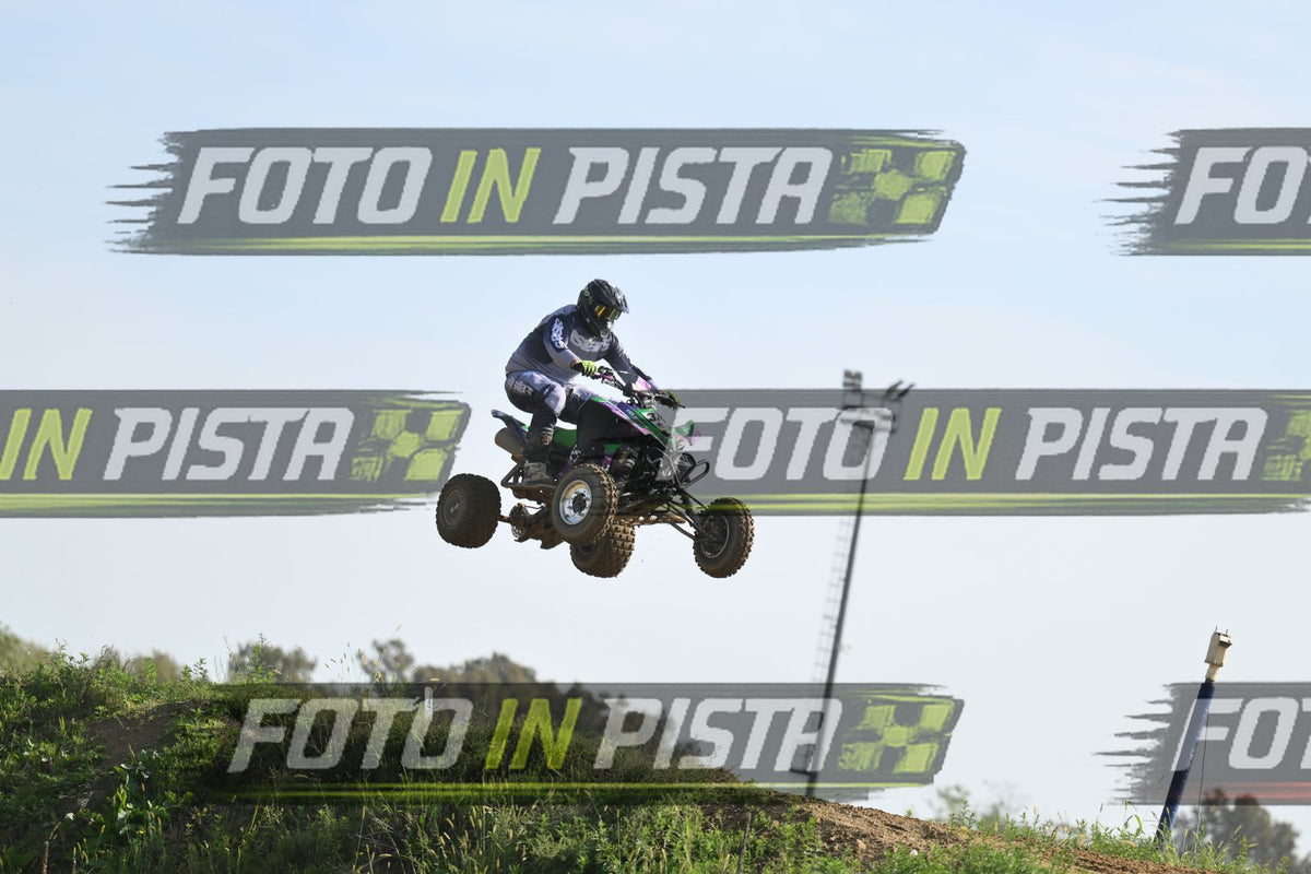 QUAD 37 · DSH_2816