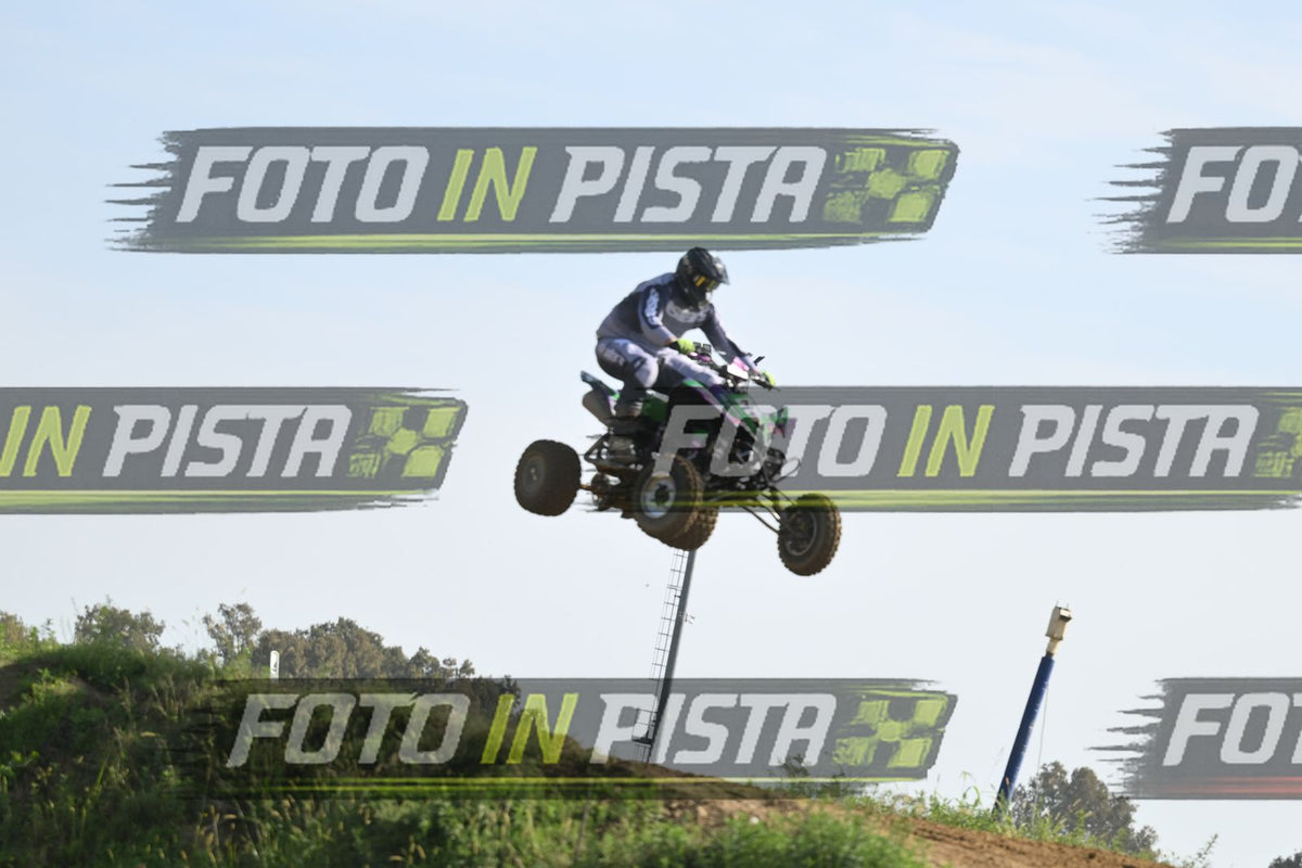 QUAD 37 · DSH_2818