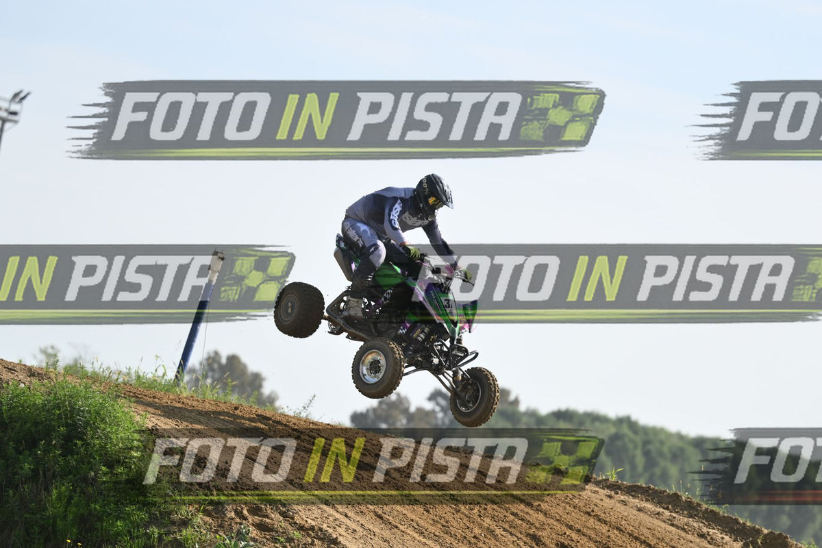 QUAD 37 · DSH_2823