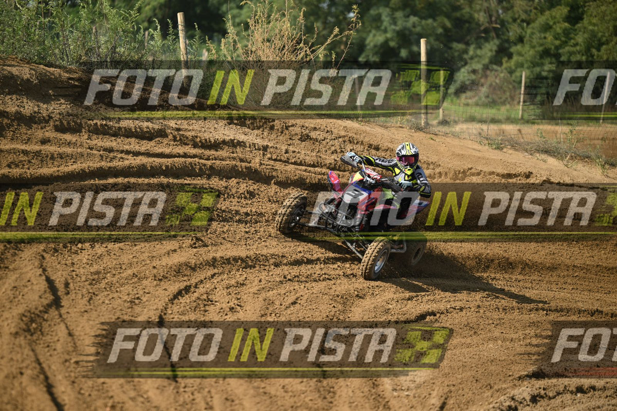 QUAD 3 · DSH_2865