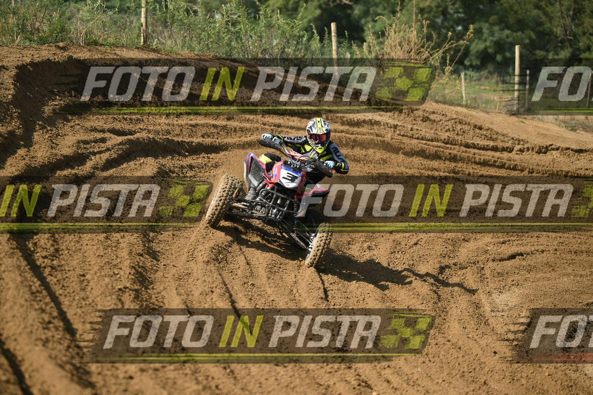 QUAD 3 · DSH_2872
