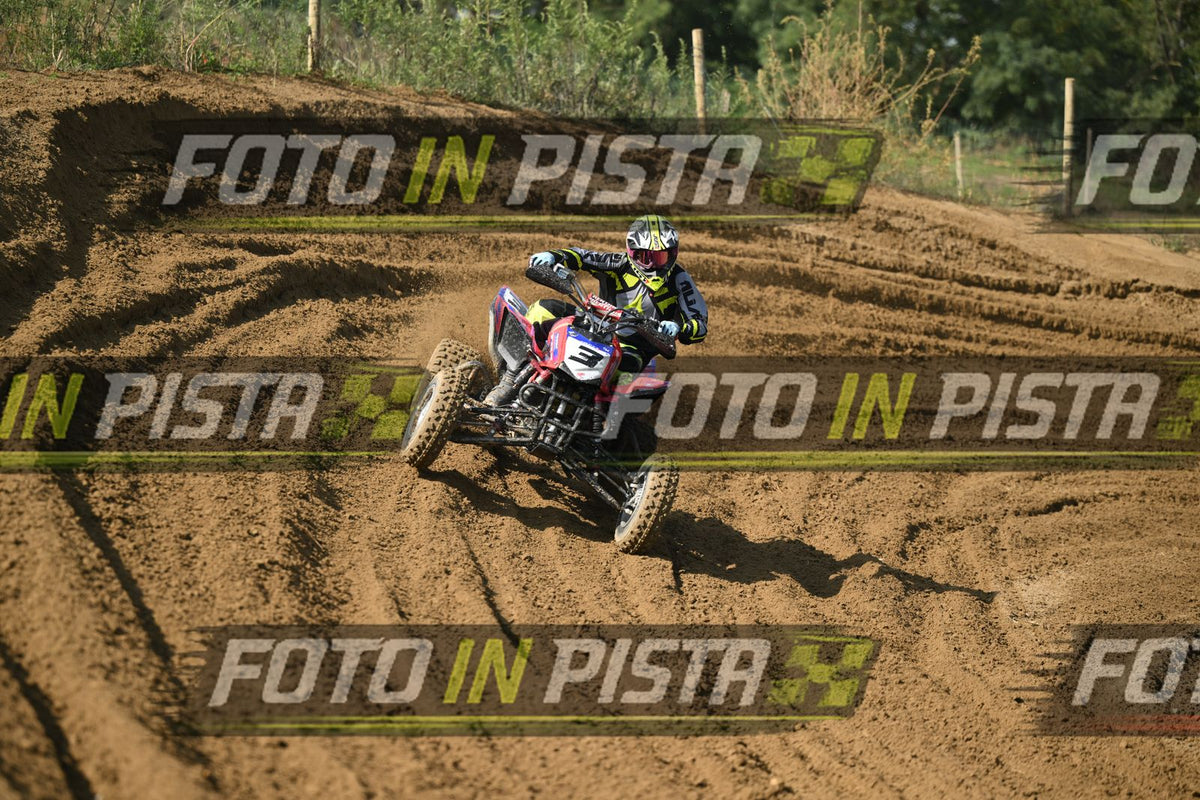 QUAD 3 · DSH_2873