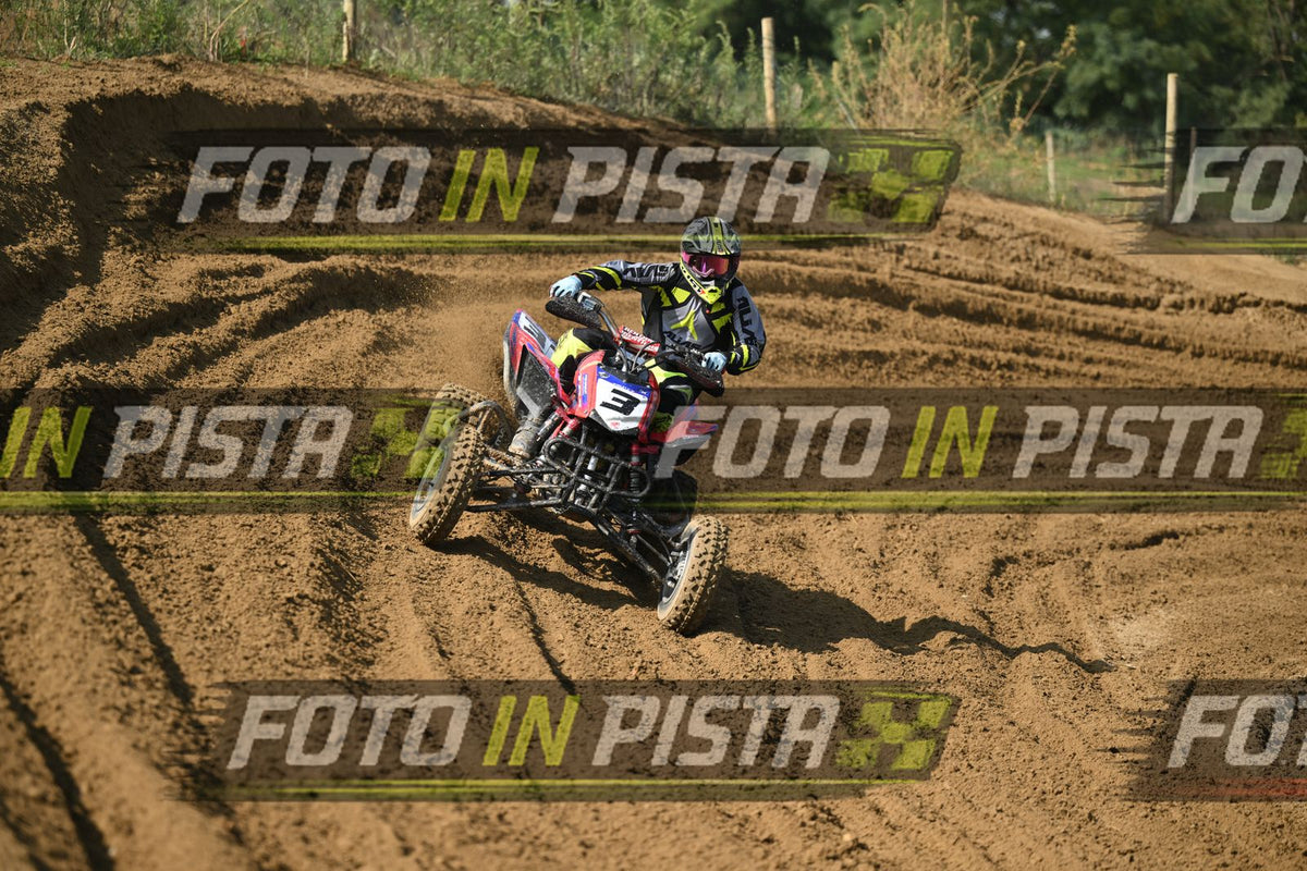 QUAD 3 · DSH_2874