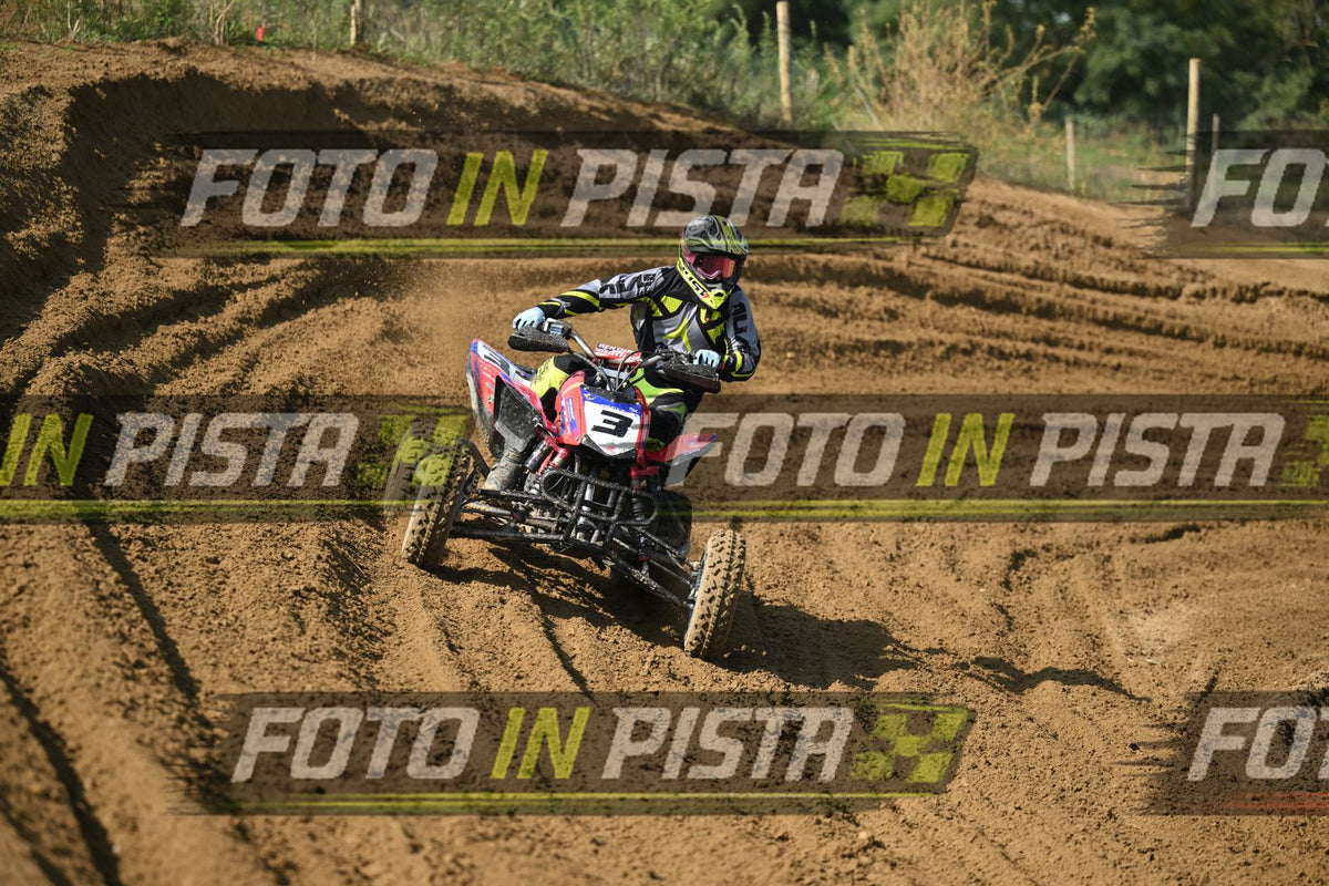 QUAD 3 · DSH_2875