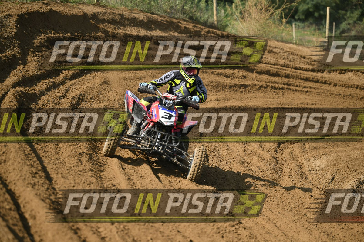 QUAD 3 · DSH_2876