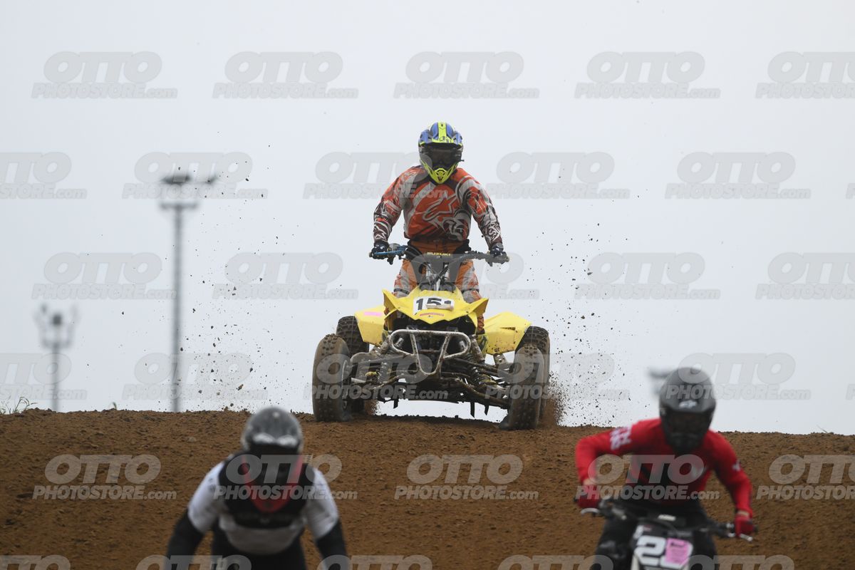 151 · DSH_2890