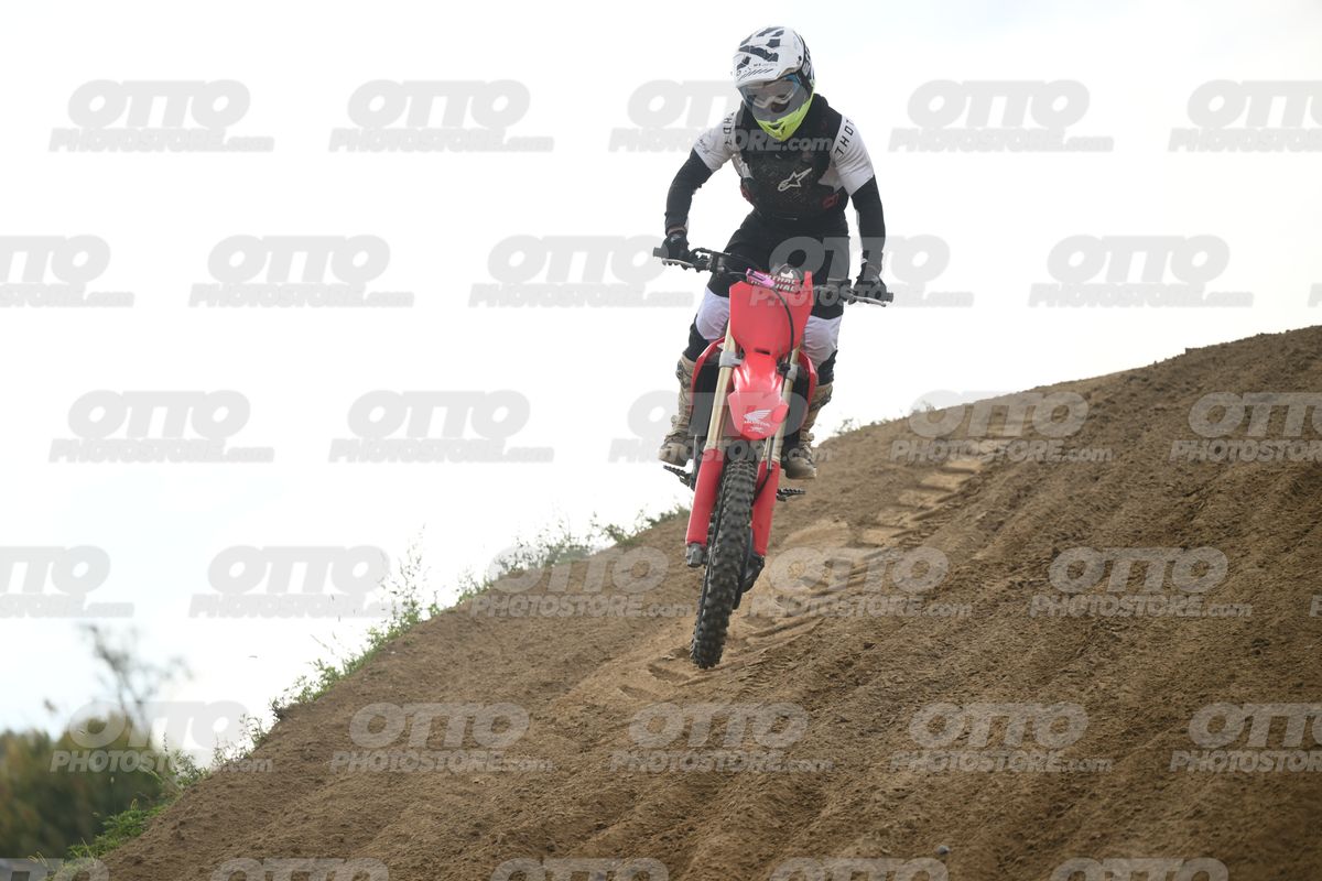 00 HONDA CRF · DSH_3016
