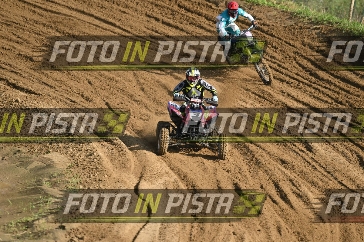 QUAD 3 · DSH_3098