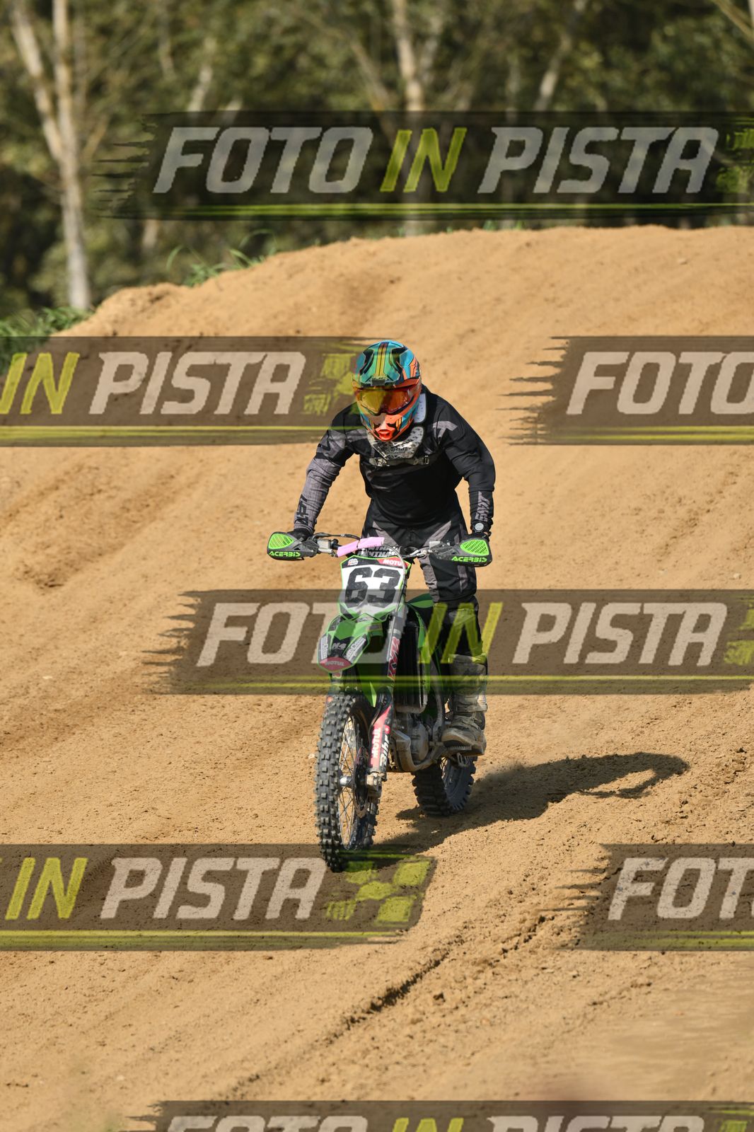 63 · DSH_3145