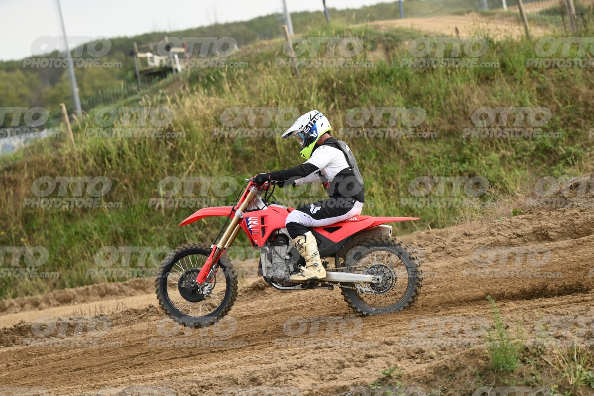 00 HONDA CRF · DSH_3195