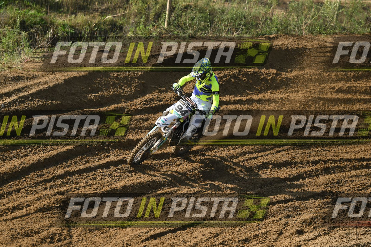 94 · DSH_3269