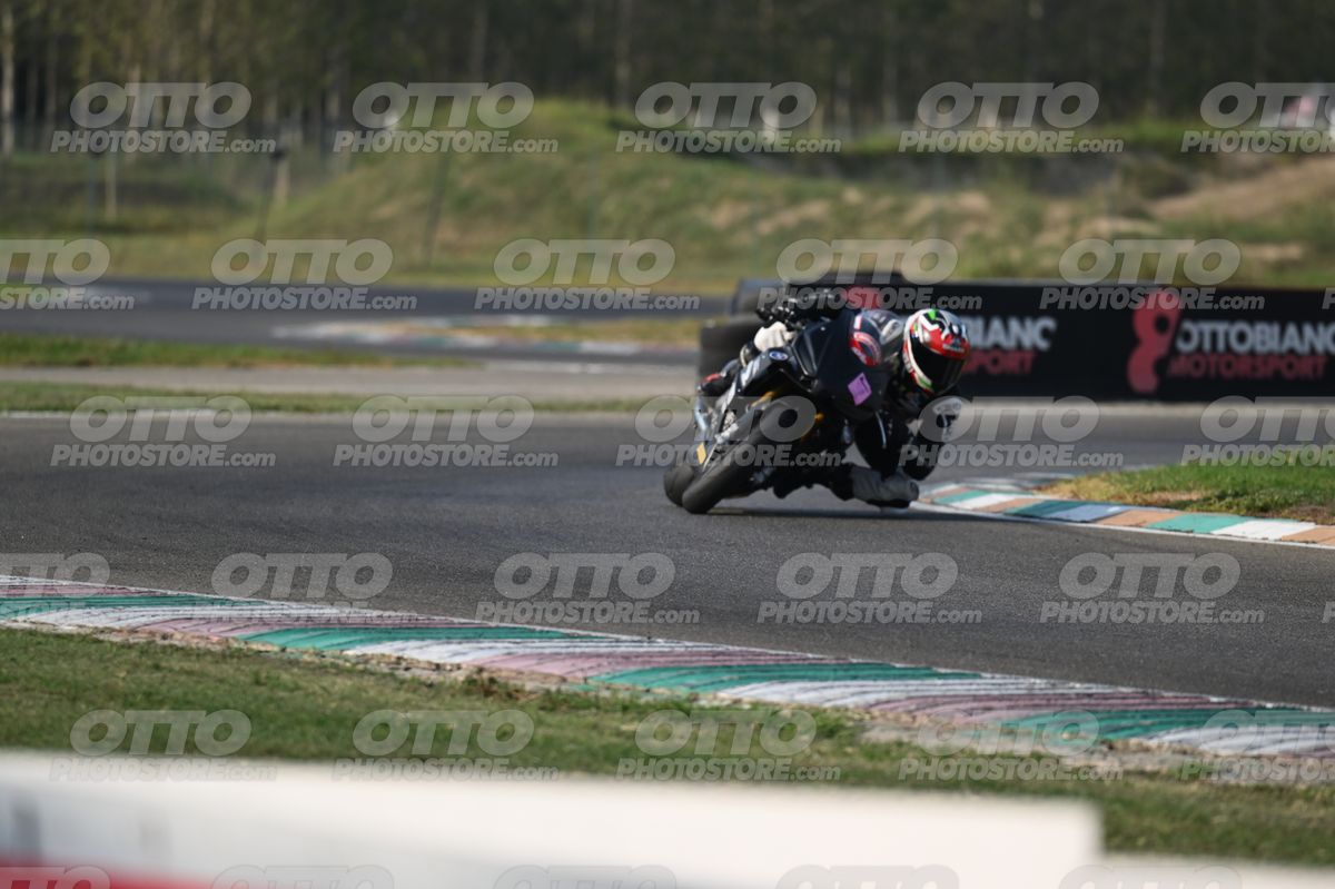 SUPERMOTO 68 · DSH_3332