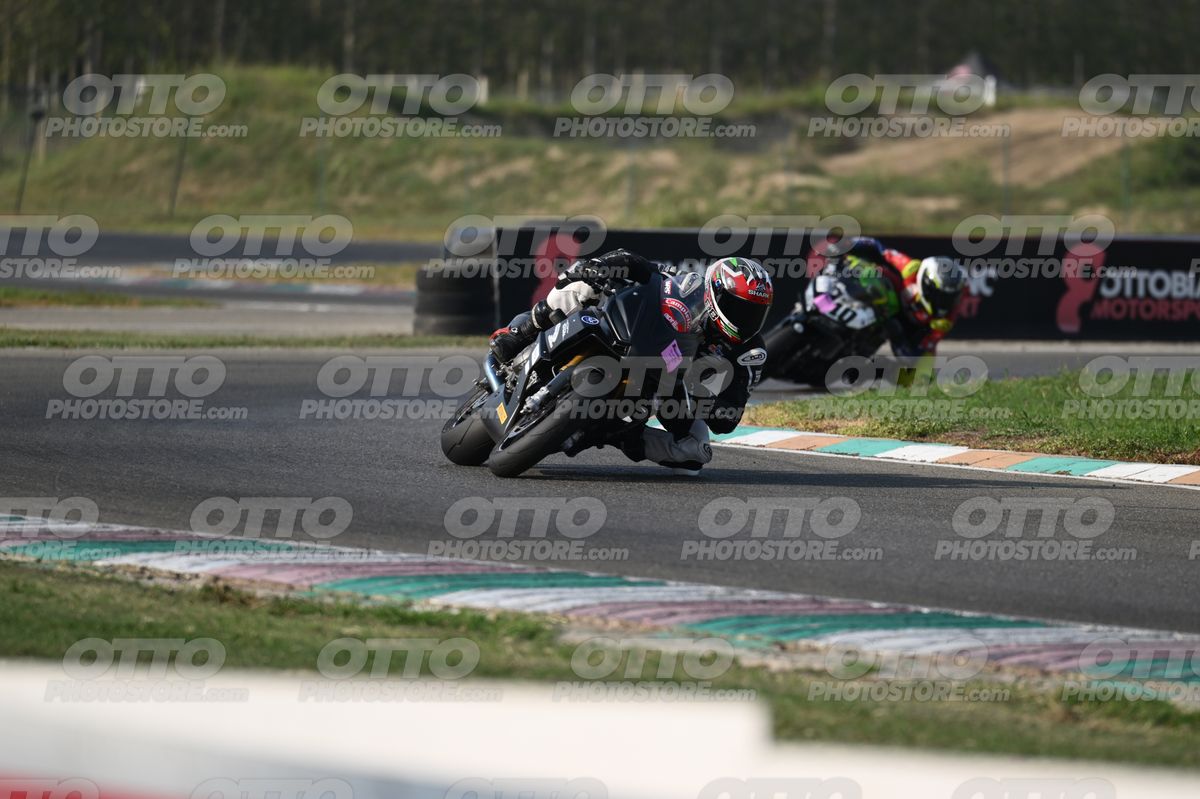 SUPERMOTO 68 · DSH_3335
