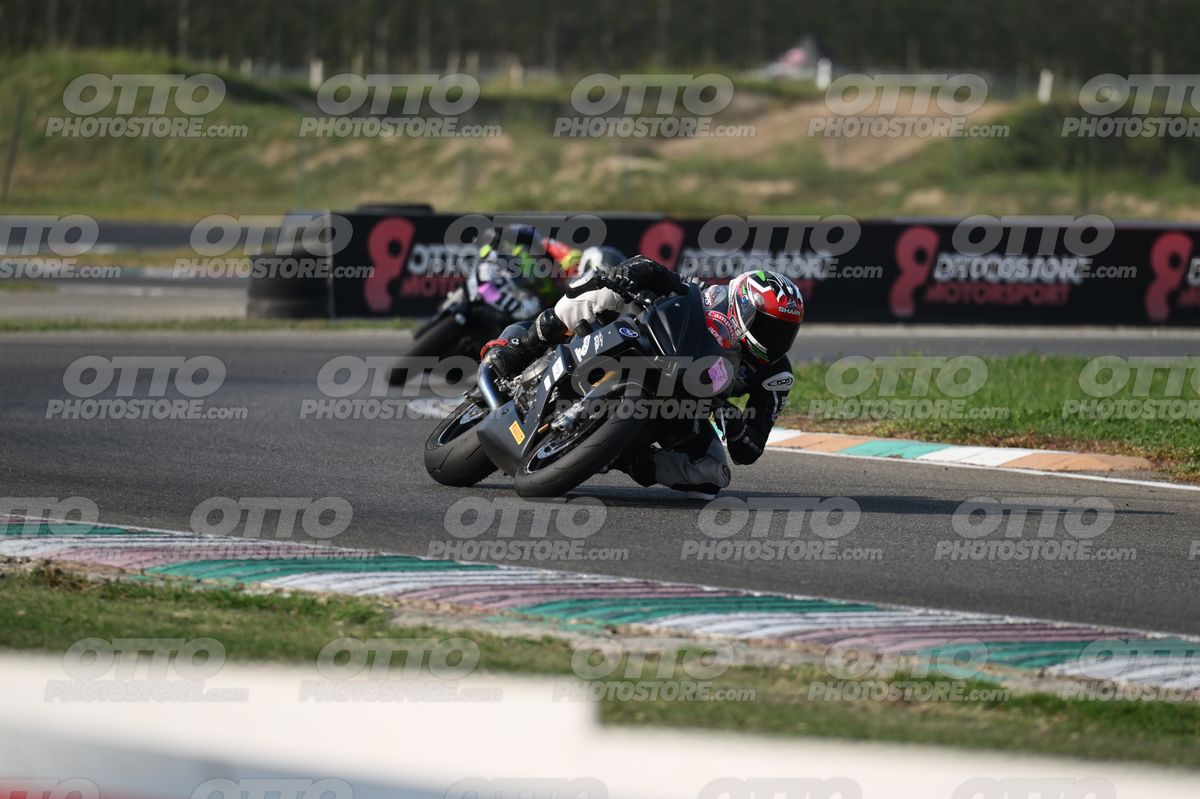 SUPERMOTO 68 · DSH_3337