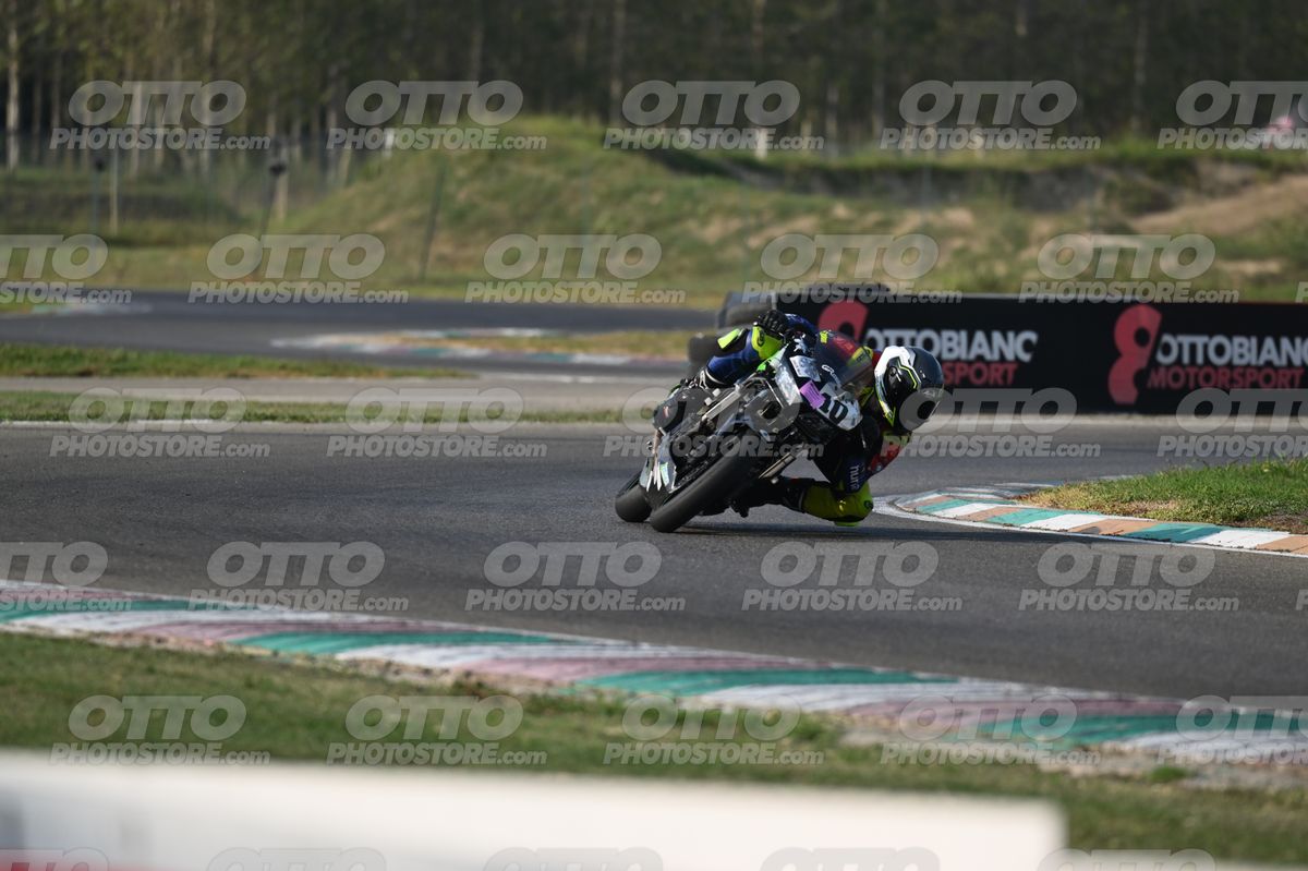 SUPERMOTO 10 · DSH_3339
