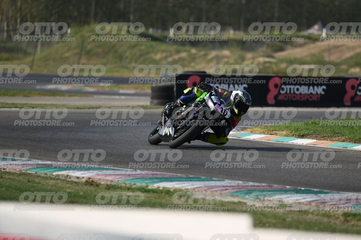 SUPERMOTO 10 · DSH_3341