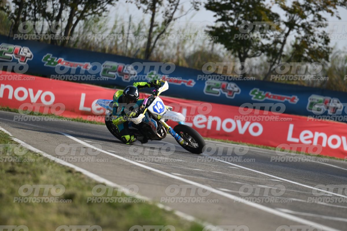 SUPERMOTO 14 · DSH_3350