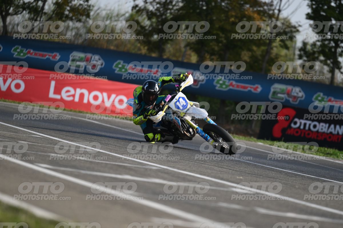 SUPERMOTO 14 · DSH_3353
