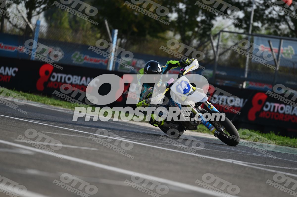 SUPERMOTO 14 · DSH_3358