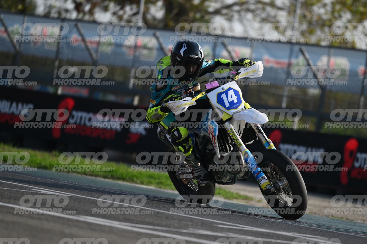 SUPERMOTO 14 · DSH_3364