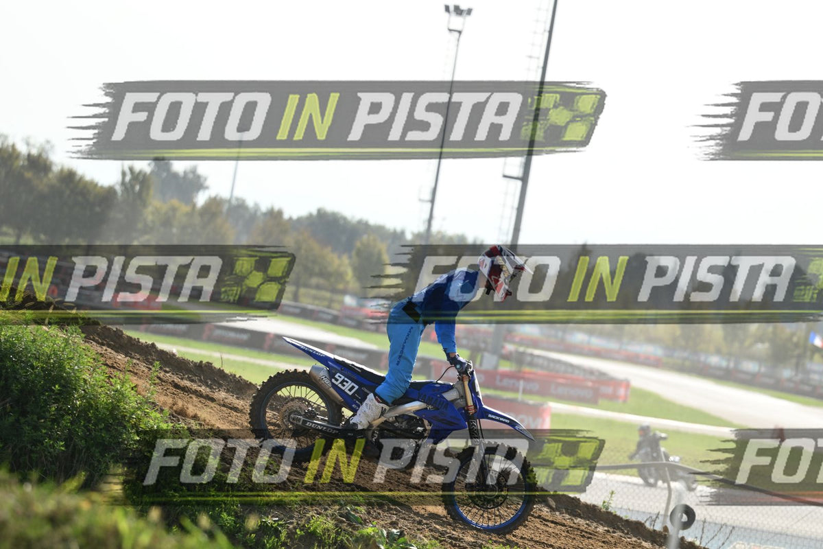 930 · DSH_3369