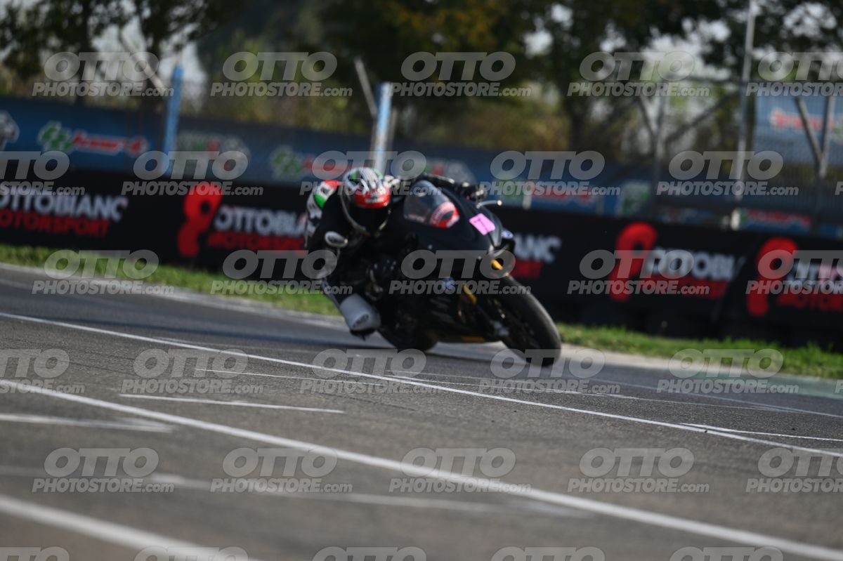 SUPERMOTO 68 · DSH_3369