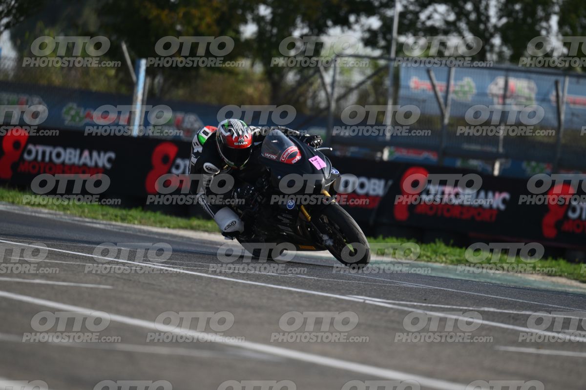 SUPERMOTO 68 · DSH_3370