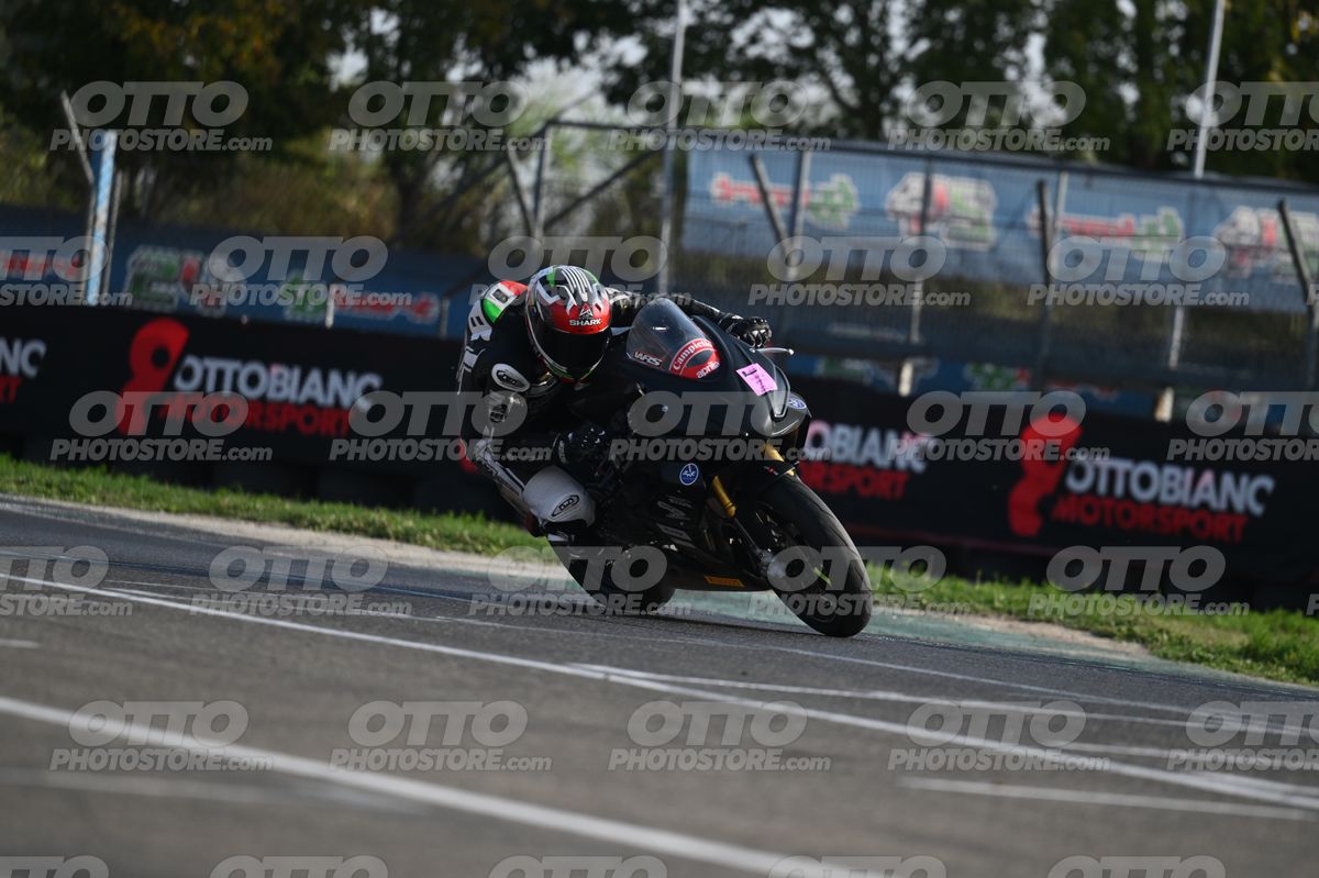 SUPERMOTO 68 · DSH_3371