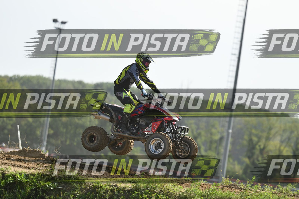 QUAD 3 · DSH_3375