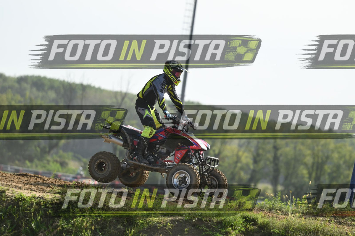 QUAD 3 · DSH_3377