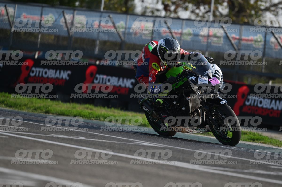 SUPERMOTO 10 · DSH_3379